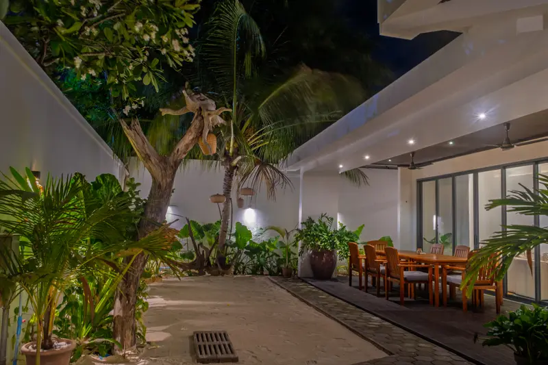 Entrance porch view
