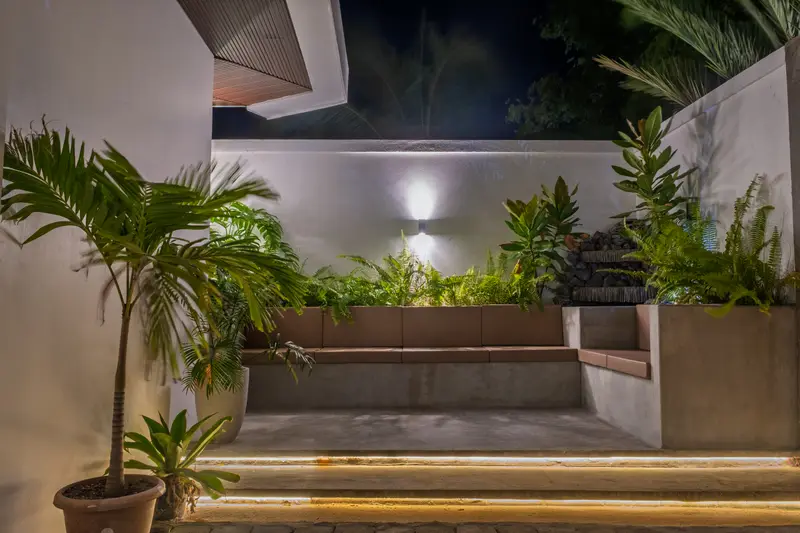Outdoor lounge