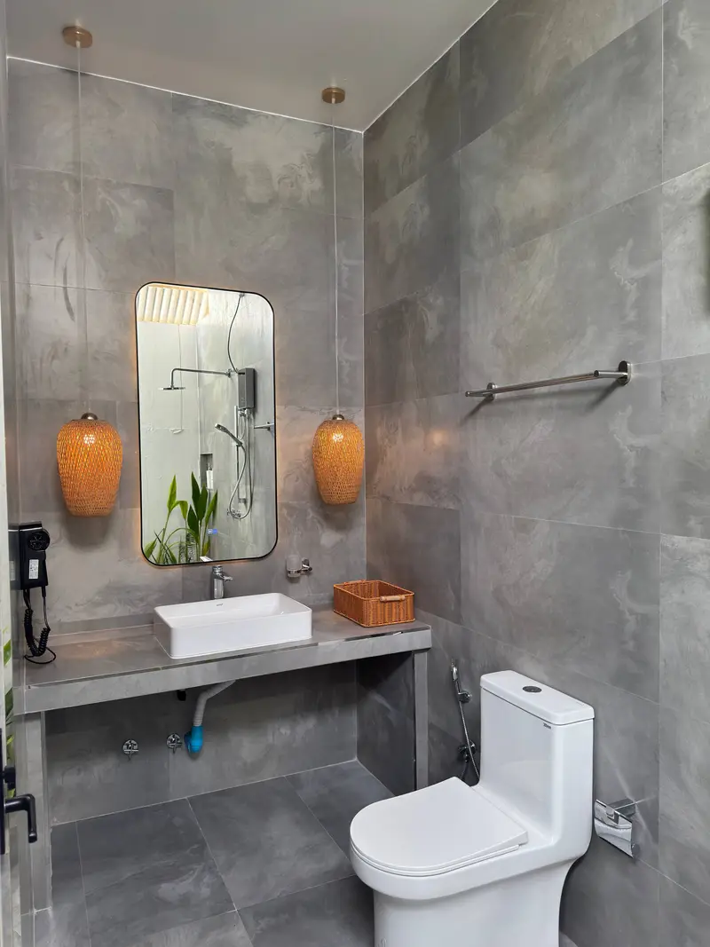 Toilet